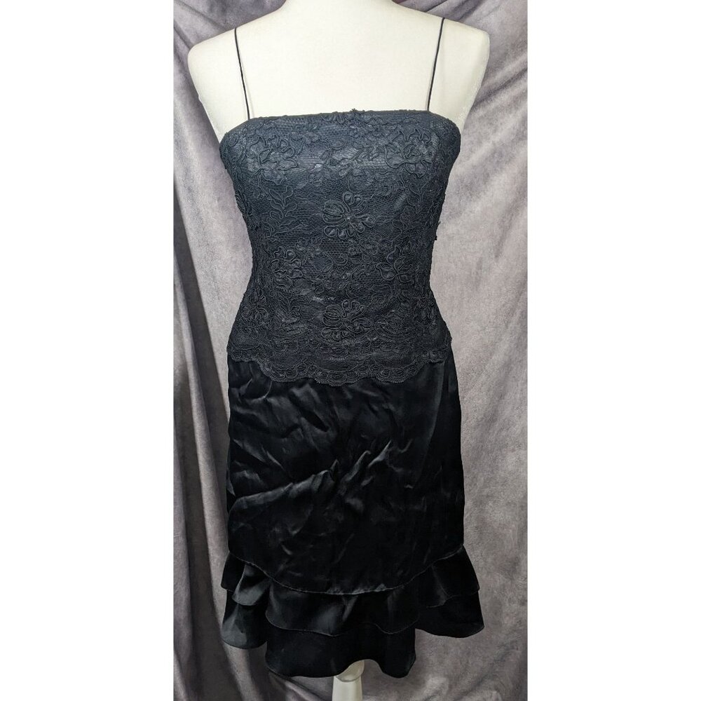 Linda Cunningham Black Silk Floral Lace Flounce Skirt Dress Size 6